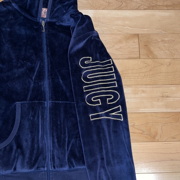 Juicy Couture Zip Up Sweater - Picture 3 of 3